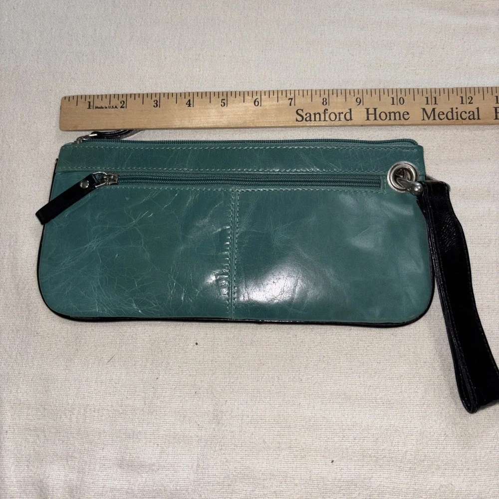 Sophia Visconti Wristlet Leather Wallet Purse Teal Crinkle Texture